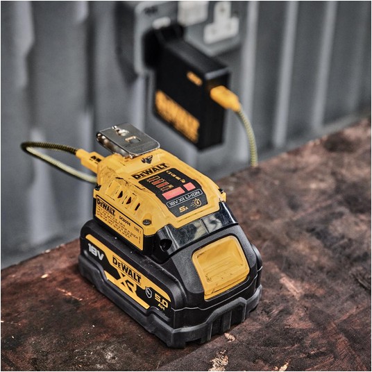 Adapter ładowarka powerbank 5A USB XR DEWALT -zdjęcie numer 8