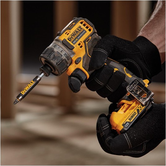 Wkrętarka 12V BL 8 Nm 2x2Ah kufer DeWALT -zdjęcie numer 11